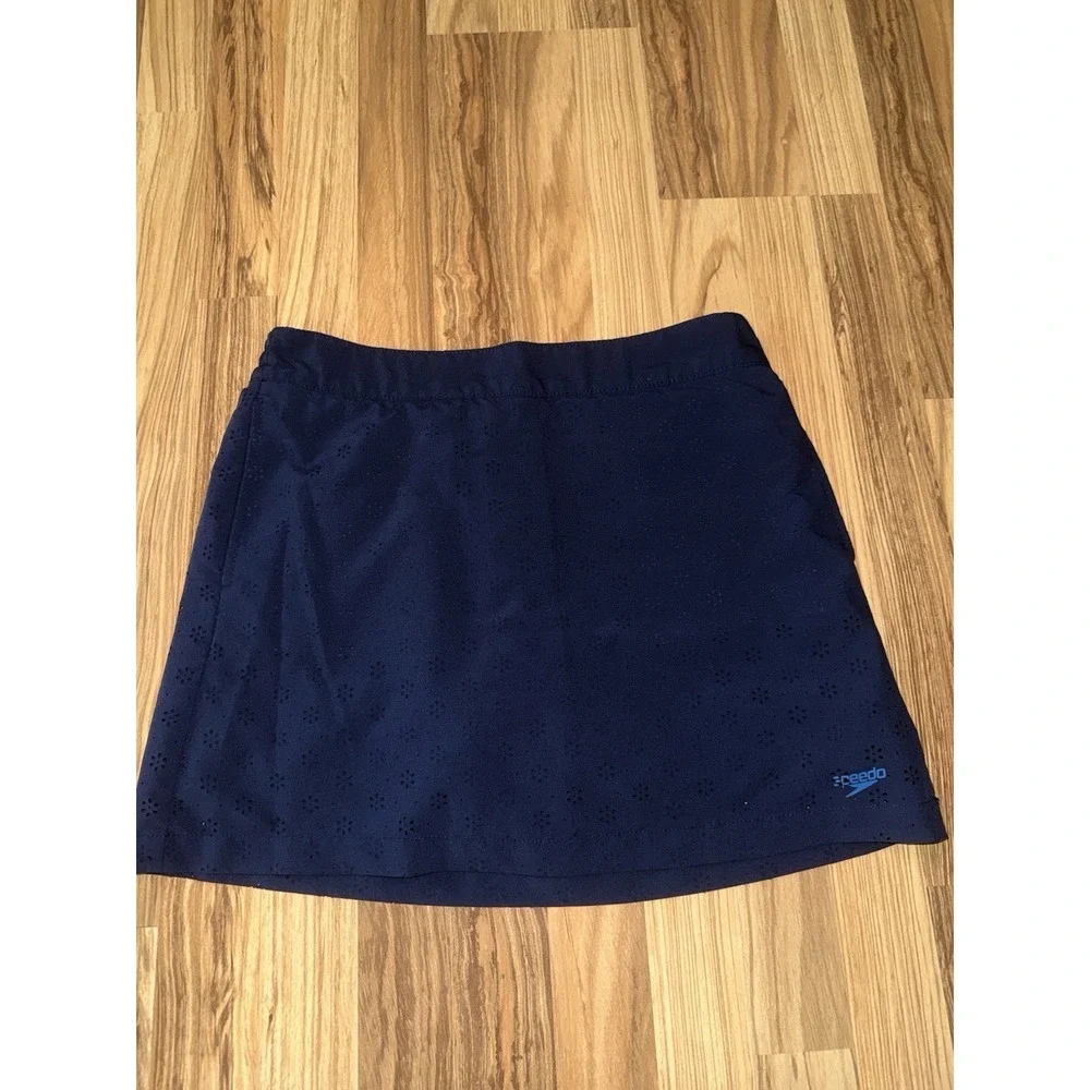 Speedo Women's Navy Blue Skort Sz‎ Small Eyelet Cut Shorts UPF 50+ Protection